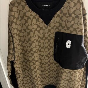 Coach Men's Tan and Black Crewneck Sweater